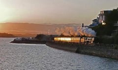 'Concorde' locomotive steams alongside the River Teign