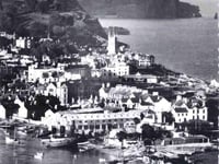 ONE FOOT IN THE PAST: What’s in a postcard?
