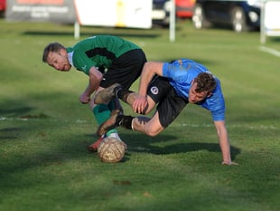 ROUND-UP: Spurs take a tumble as Buckland bounce back