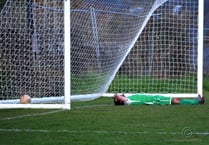 ROUND-UP: Bucks beaten late, Teigns hit six