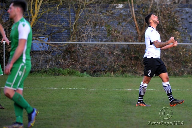 MATCH GALLERY: Teignmouth 6-0 Bere Alston United