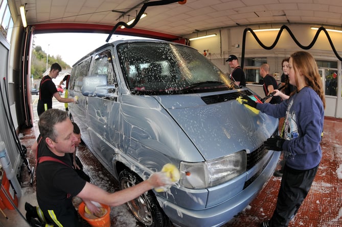 Photo: Steve Pope MDA090422D_SP003
Newton Abbot  Fire Station  charity car wash event