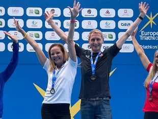 Teignmouth triathlete retains European title