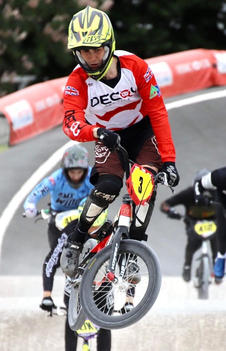 Max Avery 