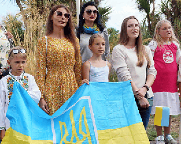 The choir comprised of Ukrainian nationals and members of their host families.
