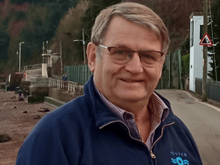 Senior district councillor quits Conservative Party
