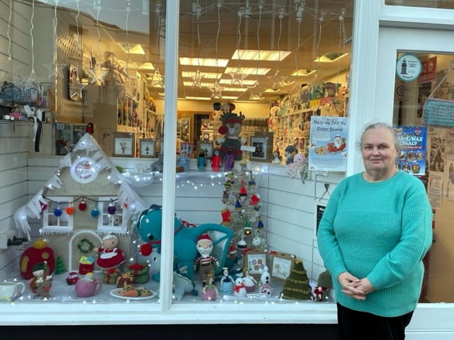 Jan’s window wins Christmas competition