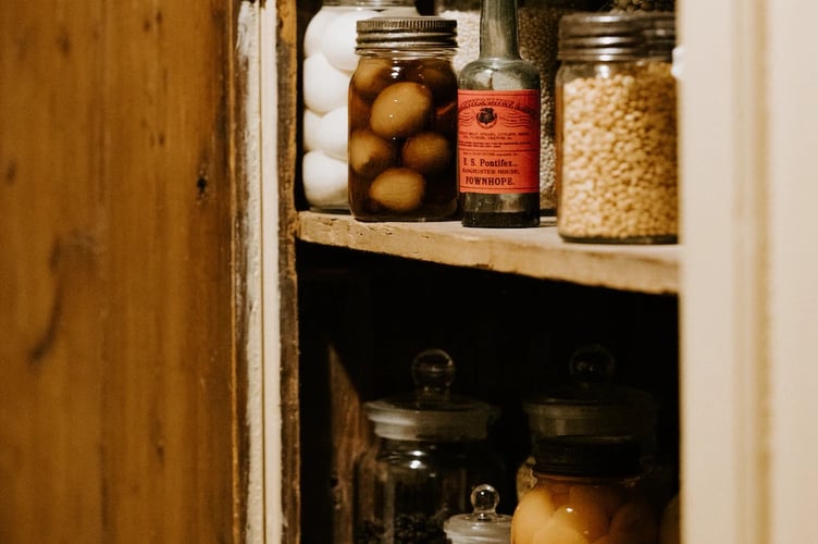 larder