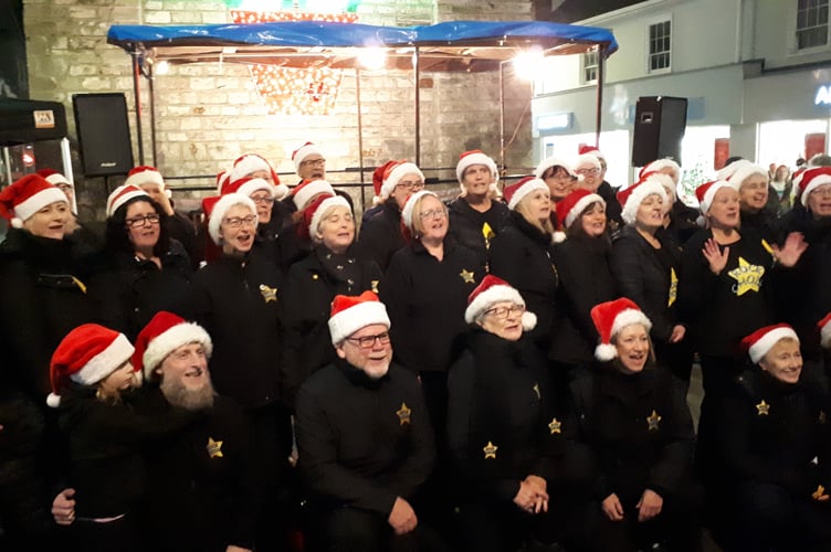 The Rock Choir sings for the Mayor's Carol Service