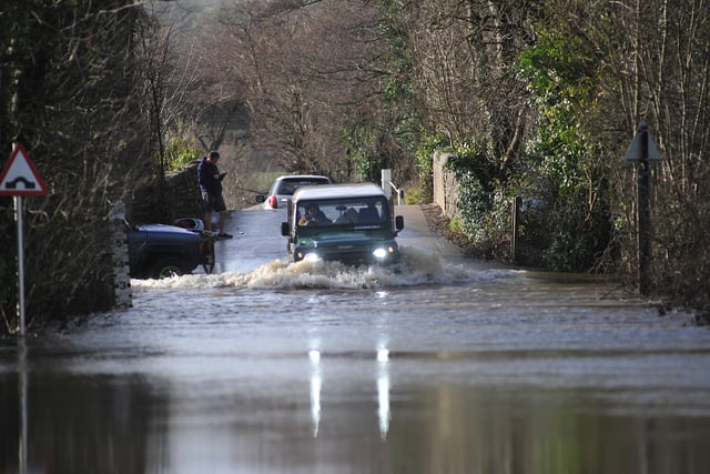 Cars rescued after night of heavy rain in Teignbridge