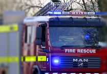 Fire in thatched property – crews from 10 stations race towards scene 