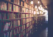 Extended opening hours for library