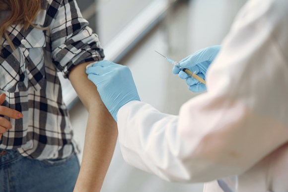 Devon Hits 40,000 Vaccinations in Week One