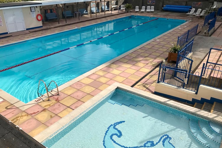 Bovey Tracey Swimming Pool