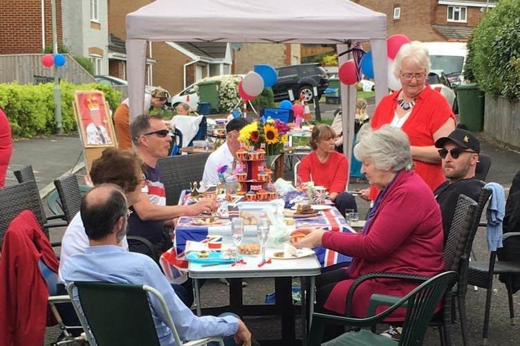 CHURCHFIELDS Drive residents in Bovey Tracey showed a real community spirit today as they came together to celebrate the Kingâs coronation. (7-5-23)
Picture: Patrick Beasley.