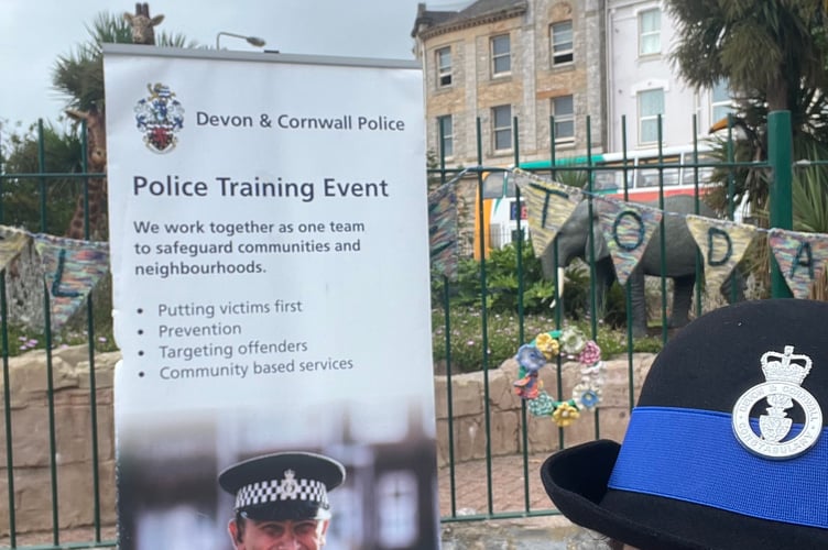 PCSO Michelle Buckley helps out new police recruits
