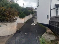Narrow streets petition goes in for Dawlish residents