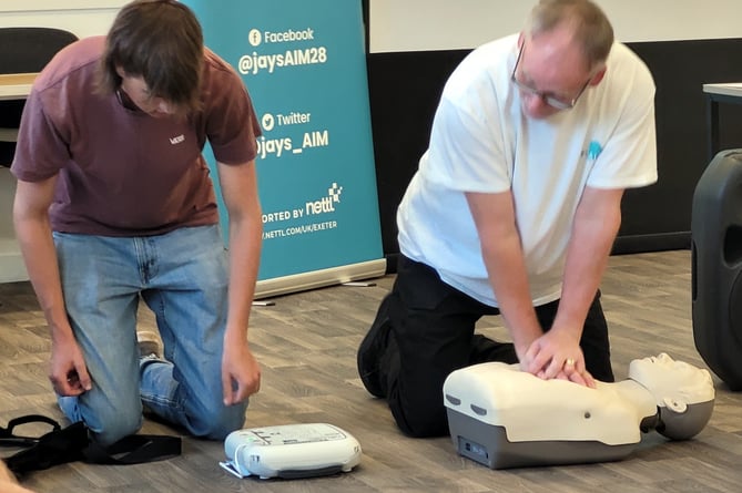 LIFE saving techniques were shared at a special session hosted by Newton Abbot WI.
Pictures: Karen Jenks (8-7-23)