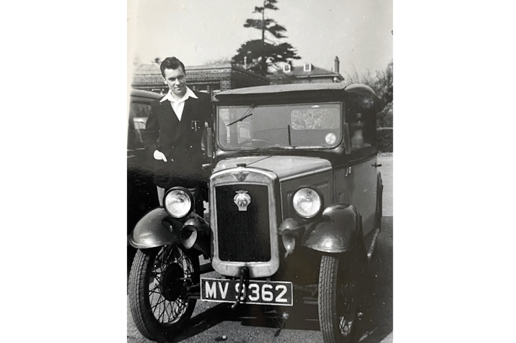 John’s original Austin Seven, adorned with its AA badge.