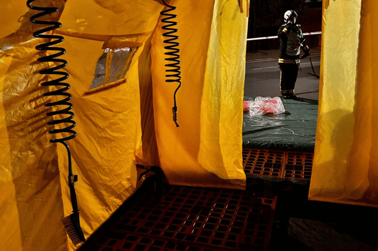 A look inside the MD4 de-contamination unit