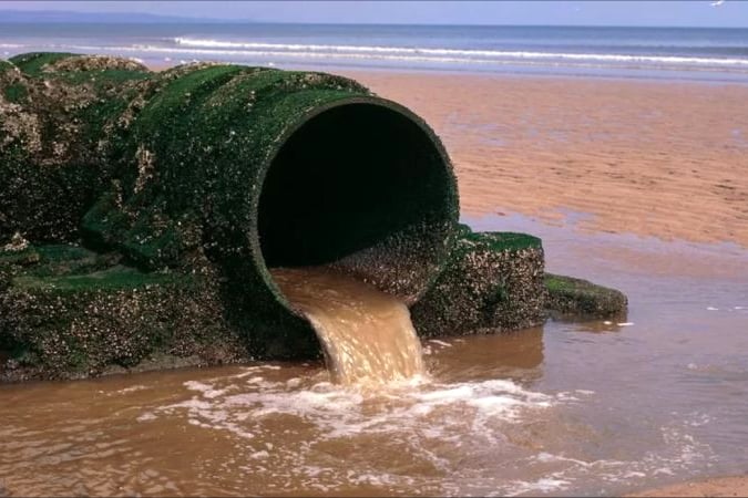 DO NOT USE South West Water is one of the worst performing firms in the water industry