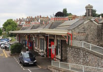 Train line closed after person hit by train at Teignmouth