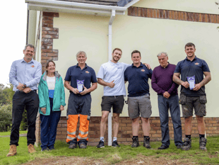 Teignbridge workers to the (DIY) rescue