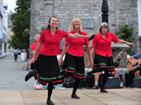 All feet on deck for the Appalachian shuffle