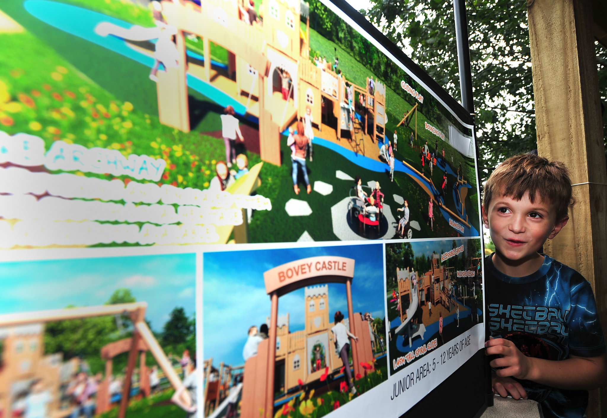 Thumbs up for new Bovey Tracey playpark