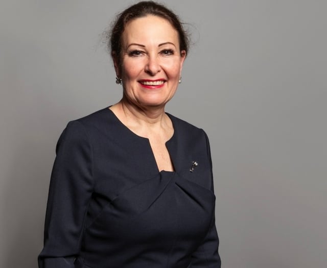 Anne Marie Morris defies government in blood scandal vote