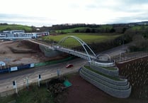 New footbridge opens over main road 