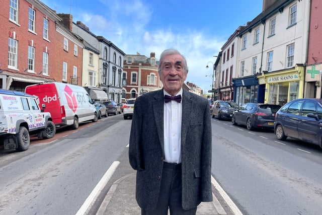 Parking meter plan for 8 Devon towns ‘recommended not to proceed’
