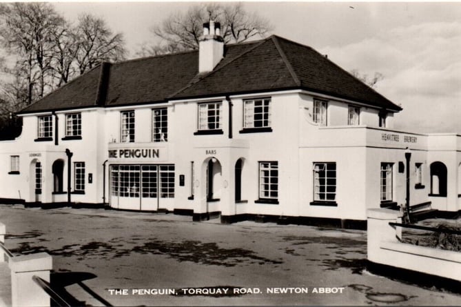 Penguin Inn 