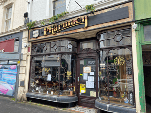 'Iconic' town café up for sale 