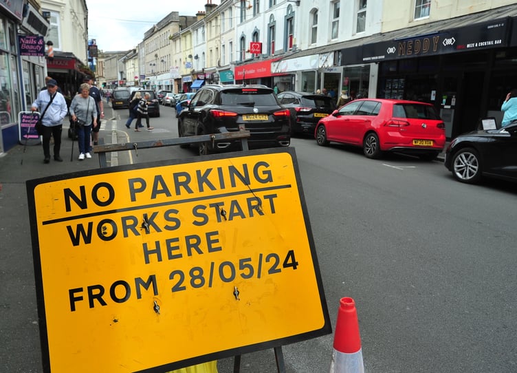 Warning signs are out -which means work on the controversial Queen Steet plans in Newton Abbot is about to commence