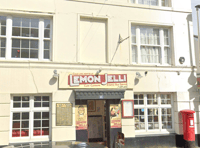 Lease for popular café on the market