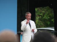 Farage rally draws large crowd 