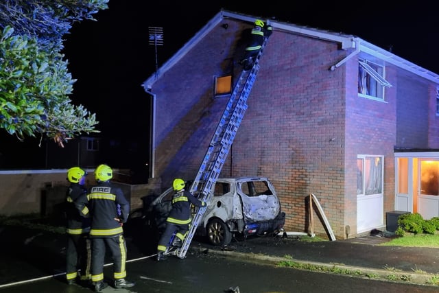 Quick-thinking fire crews save house 