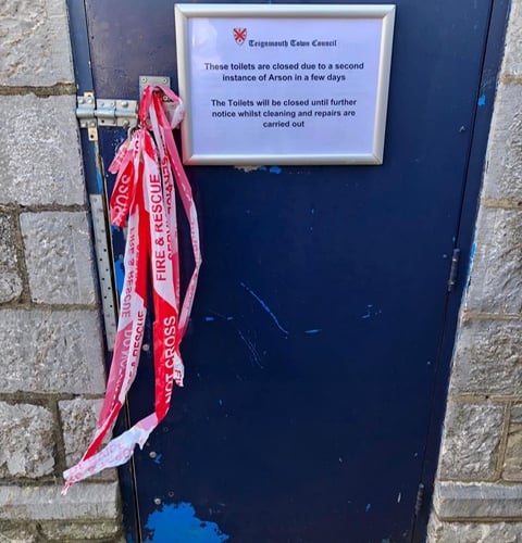 Toilets remain closed after arson attack. Photo Teignmouth Town Council 