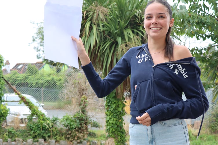 Lauren Gomm TCS