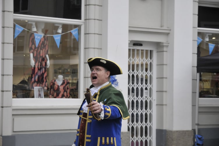 Calne town crier Mark Wylie