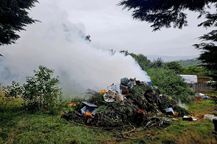 Fire crew tackles large waste pile fire in Bickington