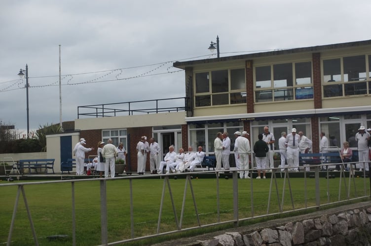 Teignmouth Den Bowling Club