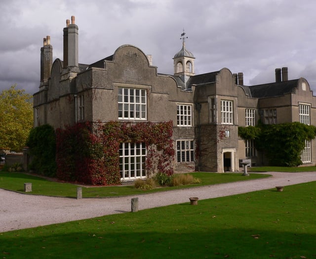 Town council's Old Forde House Plans
