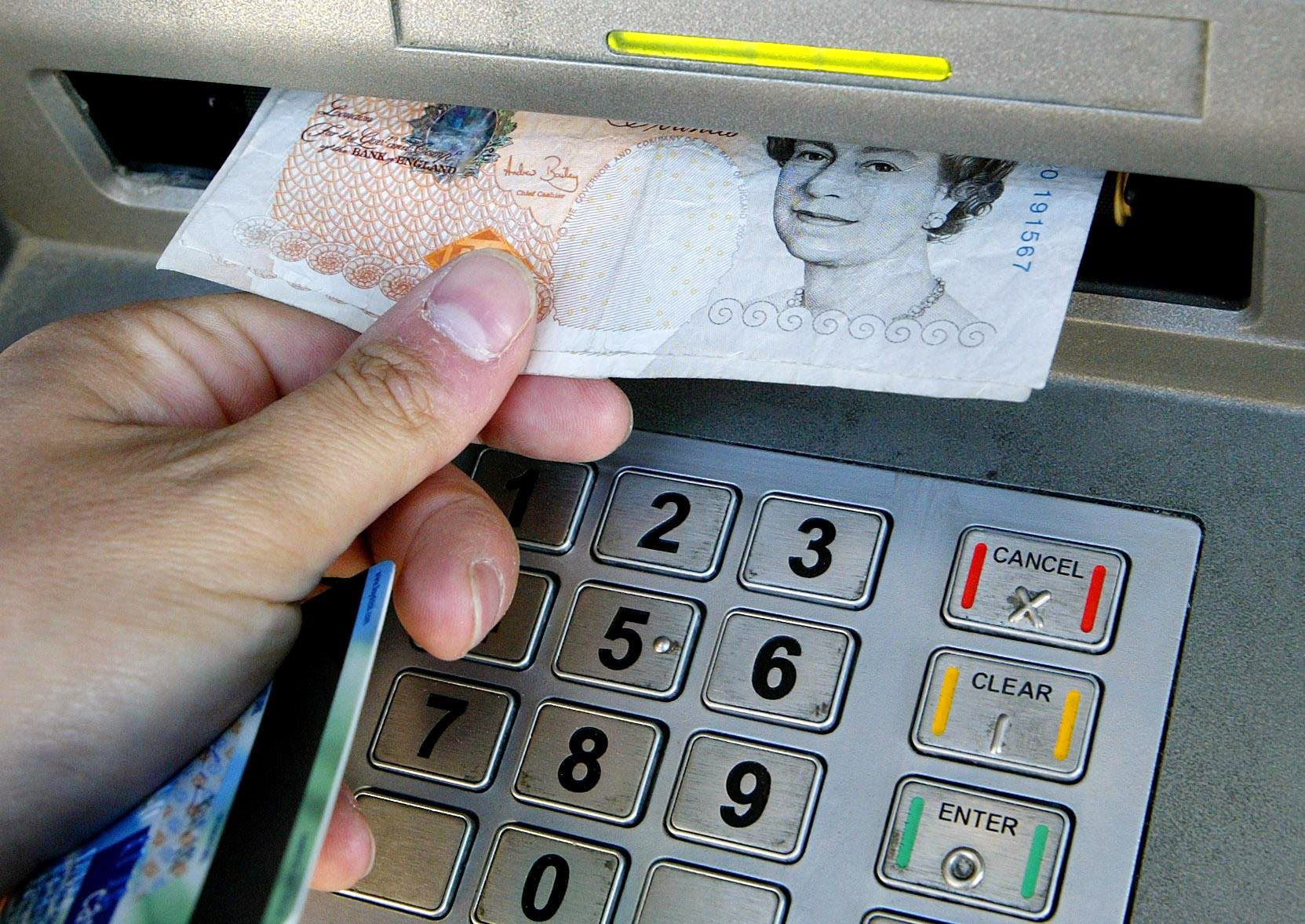 Fewer ATMs in Teignbridge since 2021