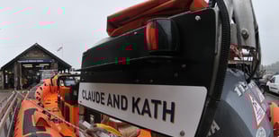 Teignmouth RNLI steer to the rescue.