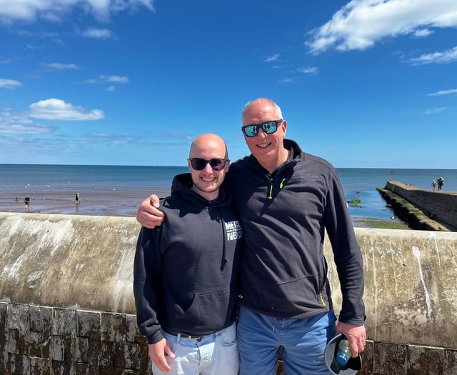 Friends mark 12 years of cancer remission