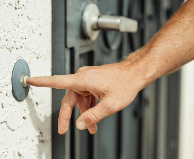 Remain vigilant say police amid reports of door-to-door sellers