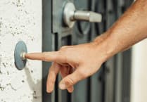 Remain vigilant say police amid reports of door-to-door sellers in Teignbridge