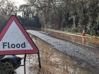 Flood alert issued in Teignbridge as heavy rain threatens local rivers